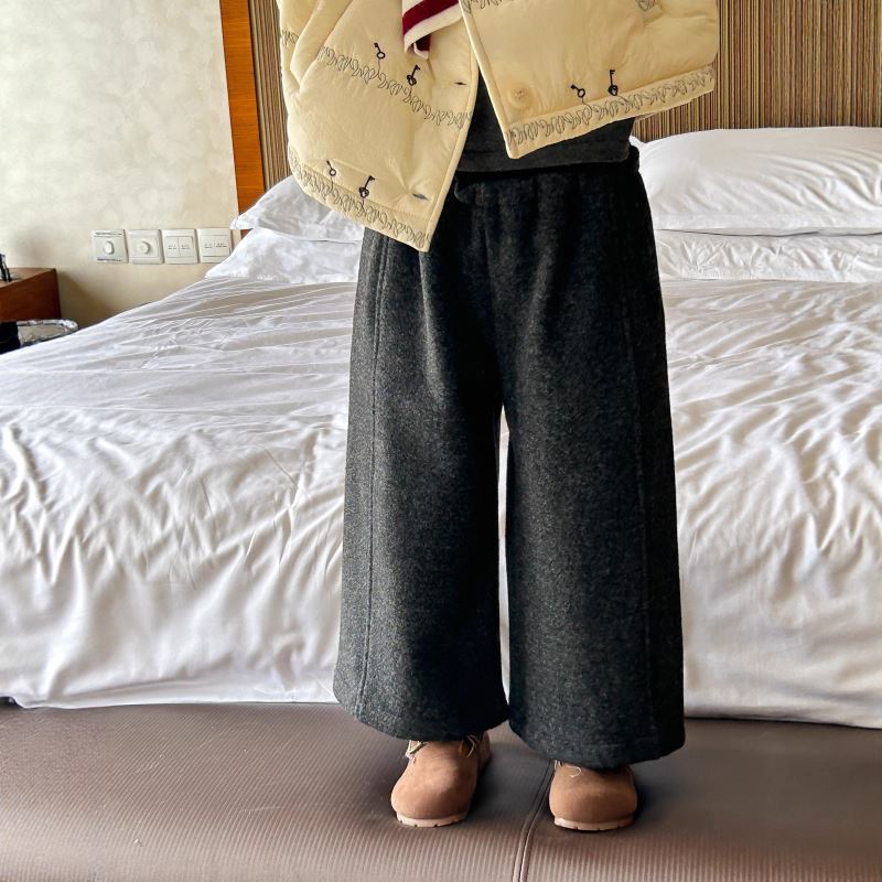 2025冬新品TT★子供服　ズボン★90cm〜150cm 2色