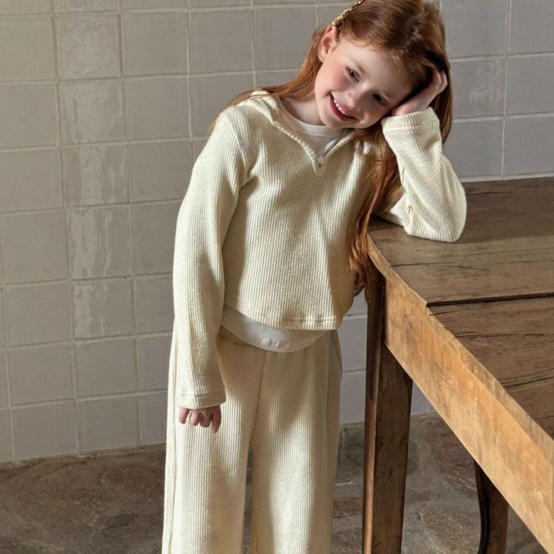 2025冬新品otaly★子供服　セットアップ★90cm〜130cm 2色