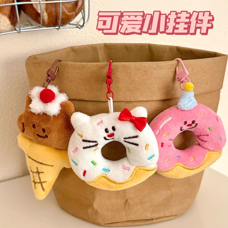 ★可愛いキーホルダー　装飾品★キーチェーン★バッグチャーム