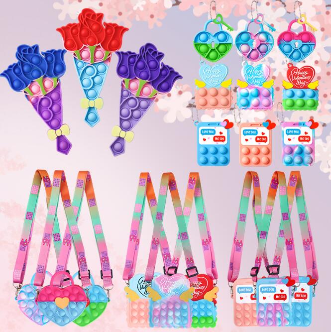 新入荷★おもちゃ★バッグ★キーホルダー★減圧グッズ★減圧玩具★プッシュポップ