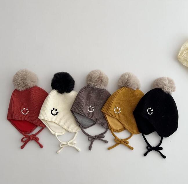 秋冬★子供用★帽子★キッズ帽子★防寒★暖かい★ニット帽子★男女兼用★耳カバー★9色