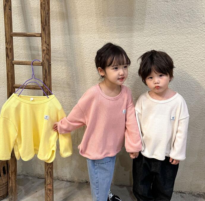 「2月初入荷」2023新作★子供服★トップス★Tシャツ★韓国風子供服★男女兼用★2色★80-150CM