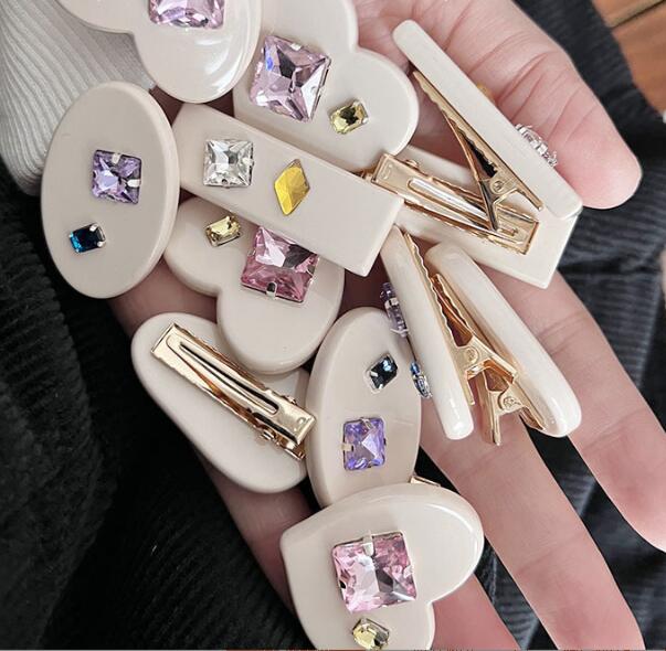 2023★髪飾り★韓国ヘアアクセサリー★可愛い★ヘアピン