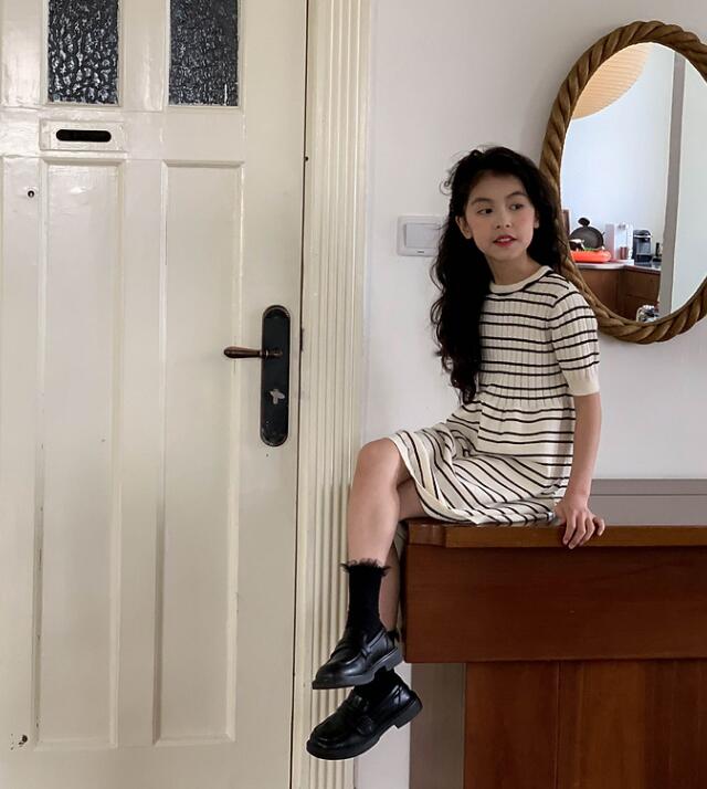 2023年★子供服　ワンピース★90-140cm★