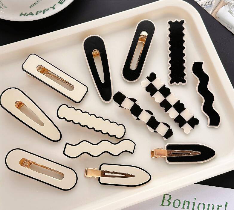 2023★髪飾り★ヘアアクセサリー★ヘアピン