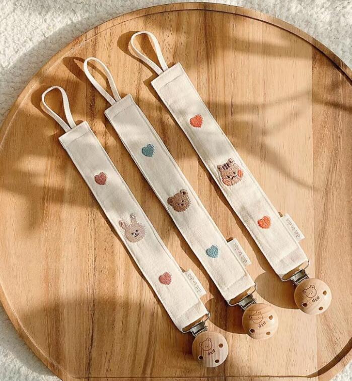 2024新型★ベビーおしゃぶりチェーン★3種