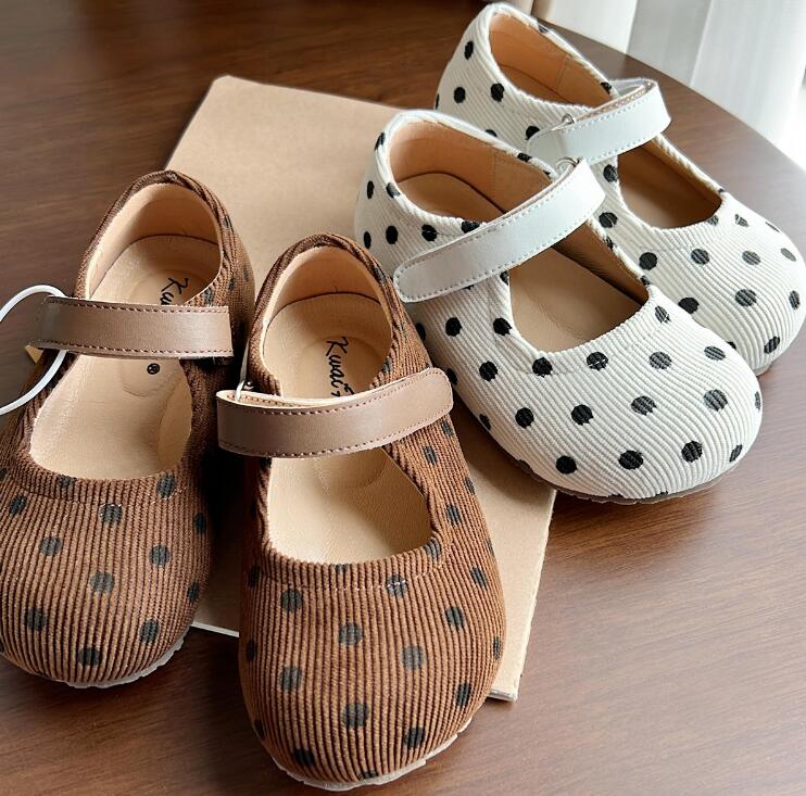 2024新入荷★靴★シューズ★タグ22-32★2色