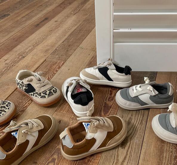 少量在庫★靴★シューズ★タグ22-31★4色