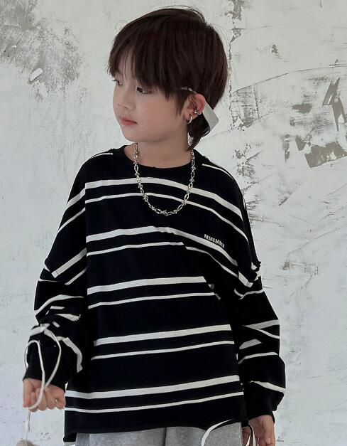 子供服★トップス★Tシャツ★韓国風子供服★長袖★キッズ★男女兼用★90-140CM