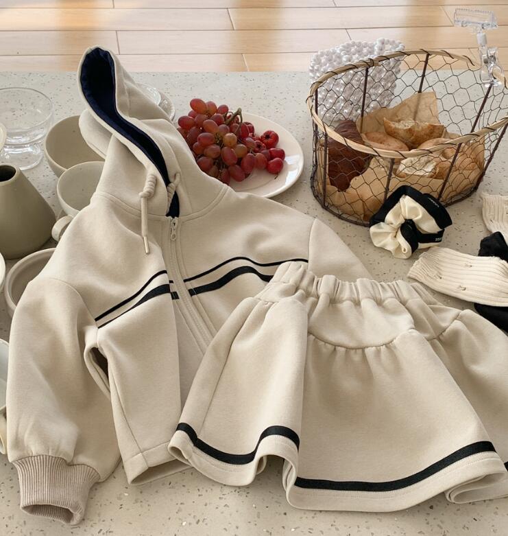 2024年新品★子供服 　コート+スカート　セット★90-140cm★2色