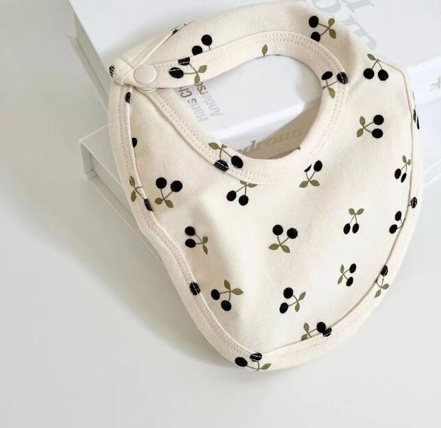 2024★涎掛け★食事用エプロン★前掛け★食事用ビブ