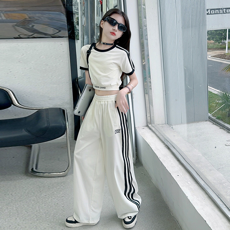 2024新品★子供服　セットアップ★120cm〜170cm