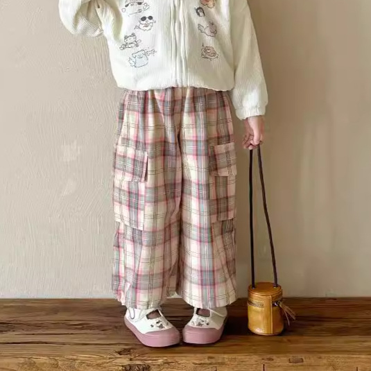 2024秋新入荷★子供服　ズボン★90cm〜140cm
