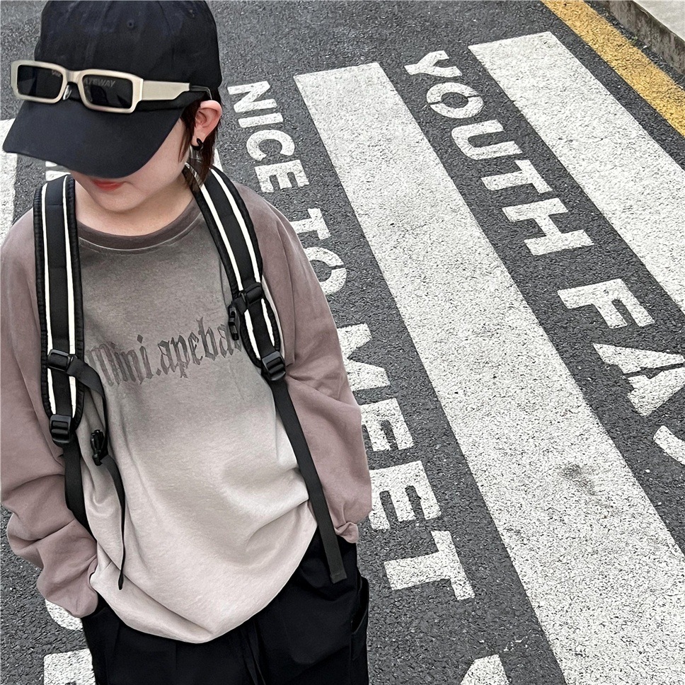 2024秋新作★子供服　トップス★90cm〜160cm 2色