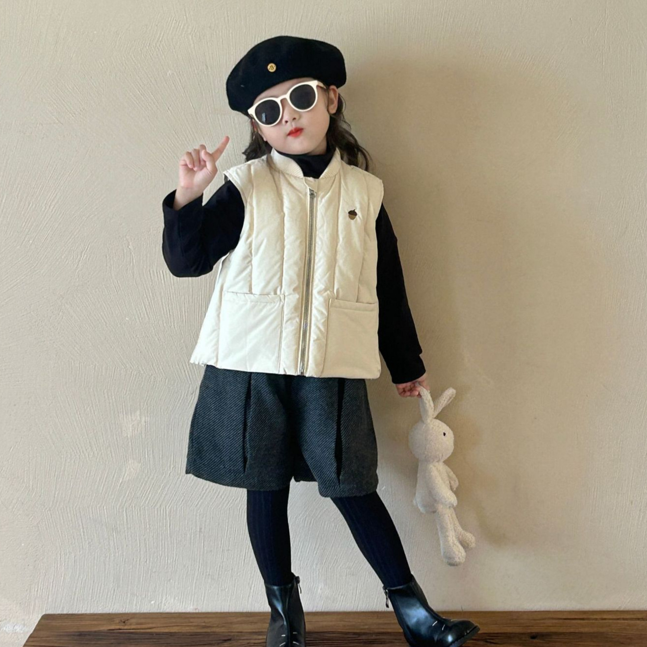 2024秋冬新品★子供服 　インナー&ショートズボン&ベストコート★90cm〜140cm