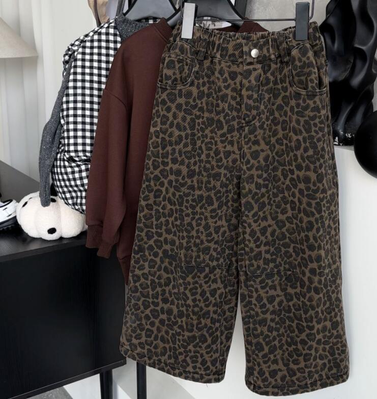 2024秋冬新品★子供服　豹柄ズボン★100cm〜160cm
