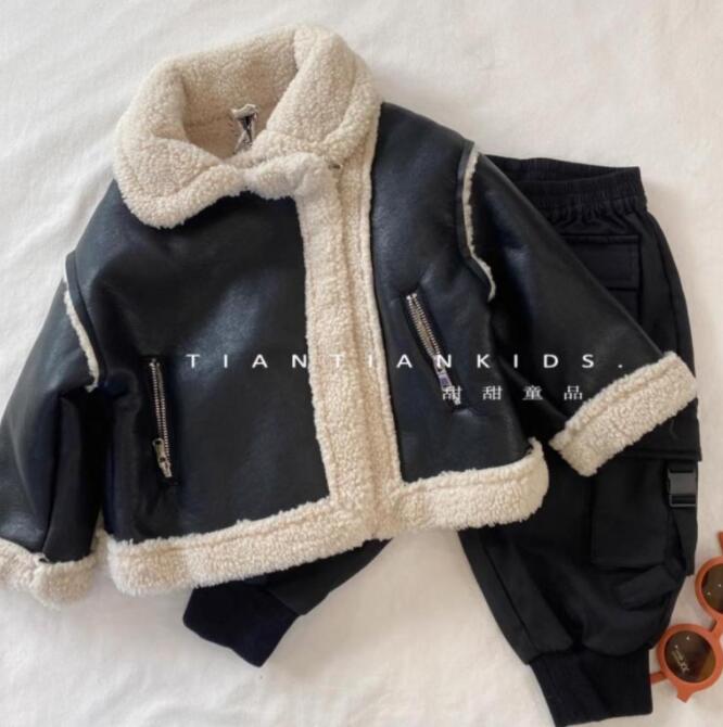 2024秋冬新品★子供服 　コート★80〜130