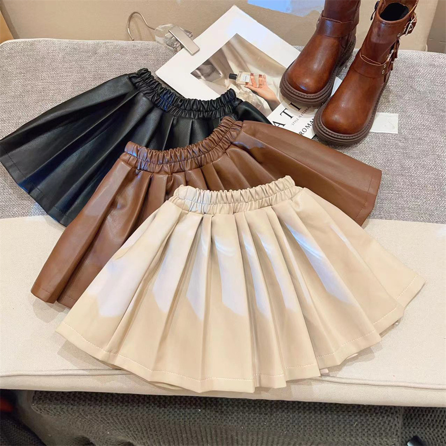2024秋冬新品★子供服　スカート　裏起毛★90cm〜140cm 3色