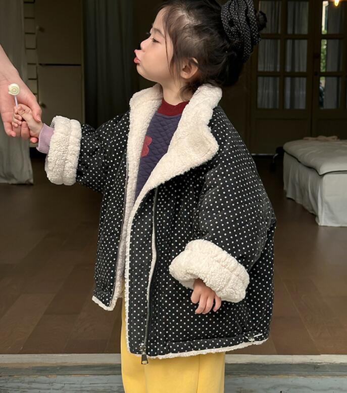 2024冬新品★子供服 　両面着用コート★90cm〜150cm