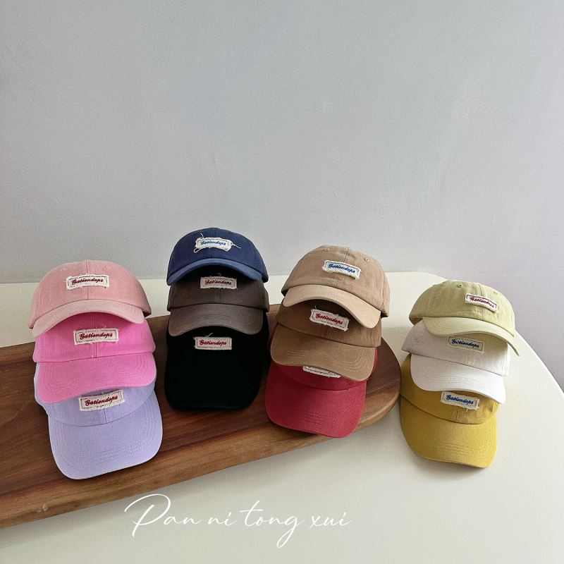 「2024」子供用★帽子★キャップ★野球帽★キッズ★キャスケット★12色