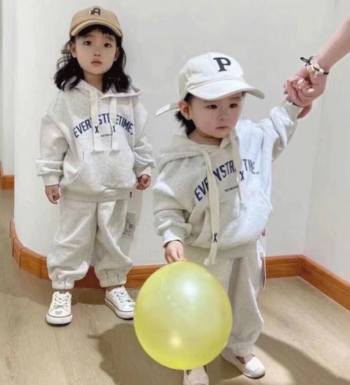 2024新品★子供服　セットアップ★90〜150cm