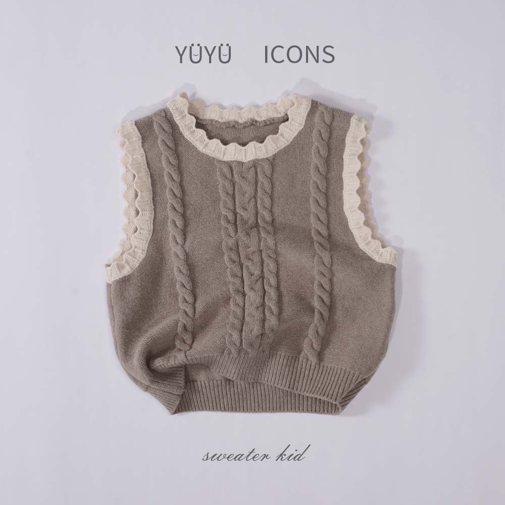 2024年新★子供服　ニットベスト★90cm〜140cm