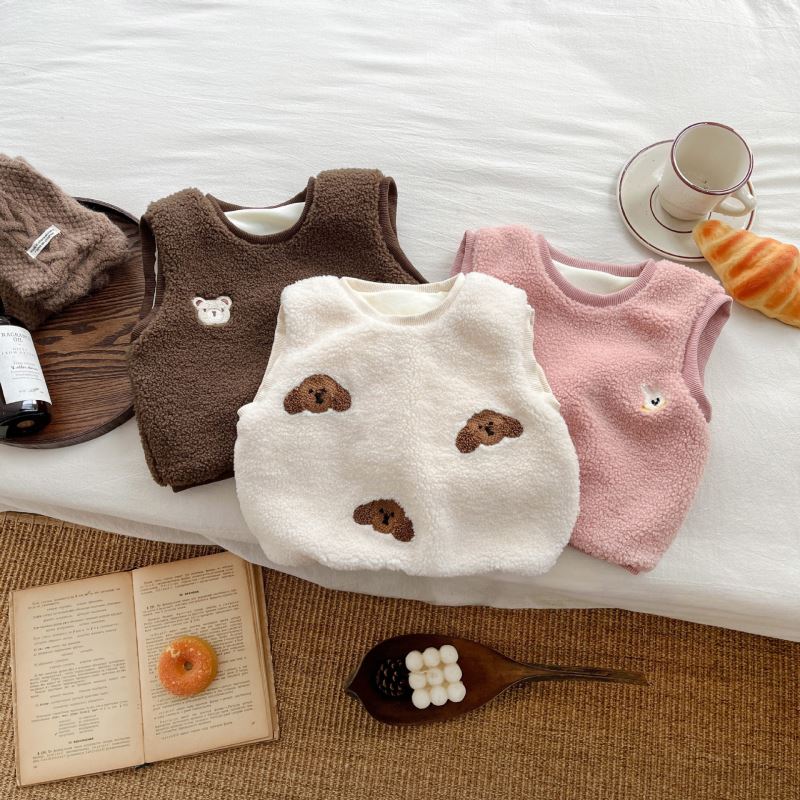 2024新作L★子供服　ベストトップス★66〜100 3色