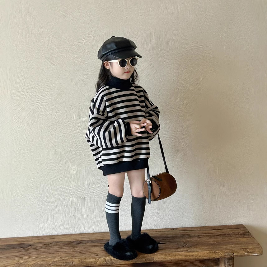 2024冬新作★子供服　トップス　裏起毛★90cm〜140cm