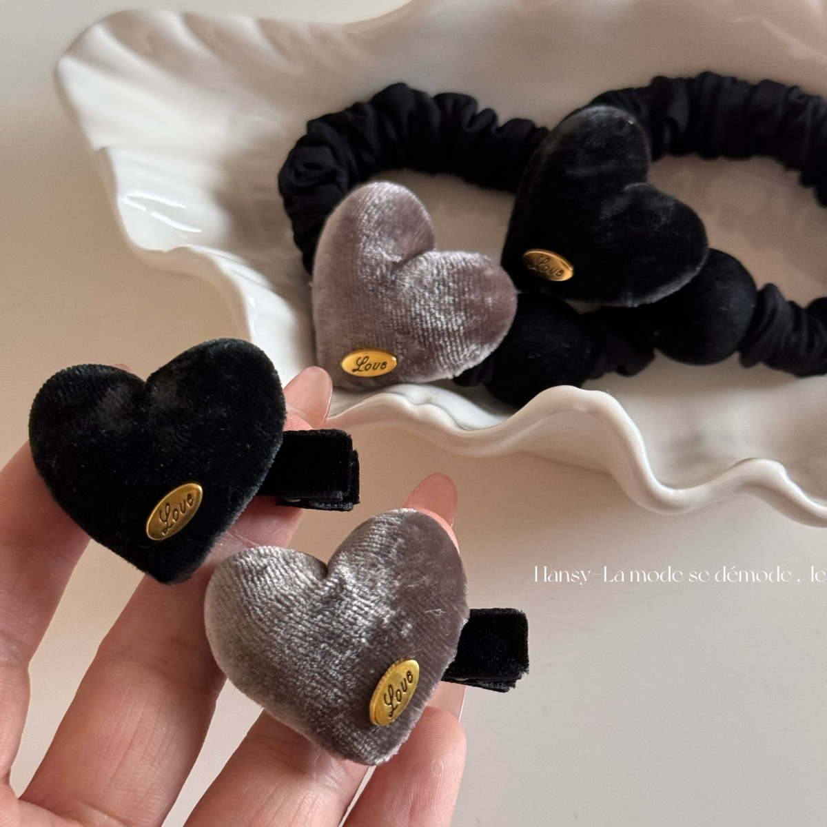 雑貨★髪飾り　ヘアバンド　ヘアゴム&ヘアビン★アクセサリー★2色