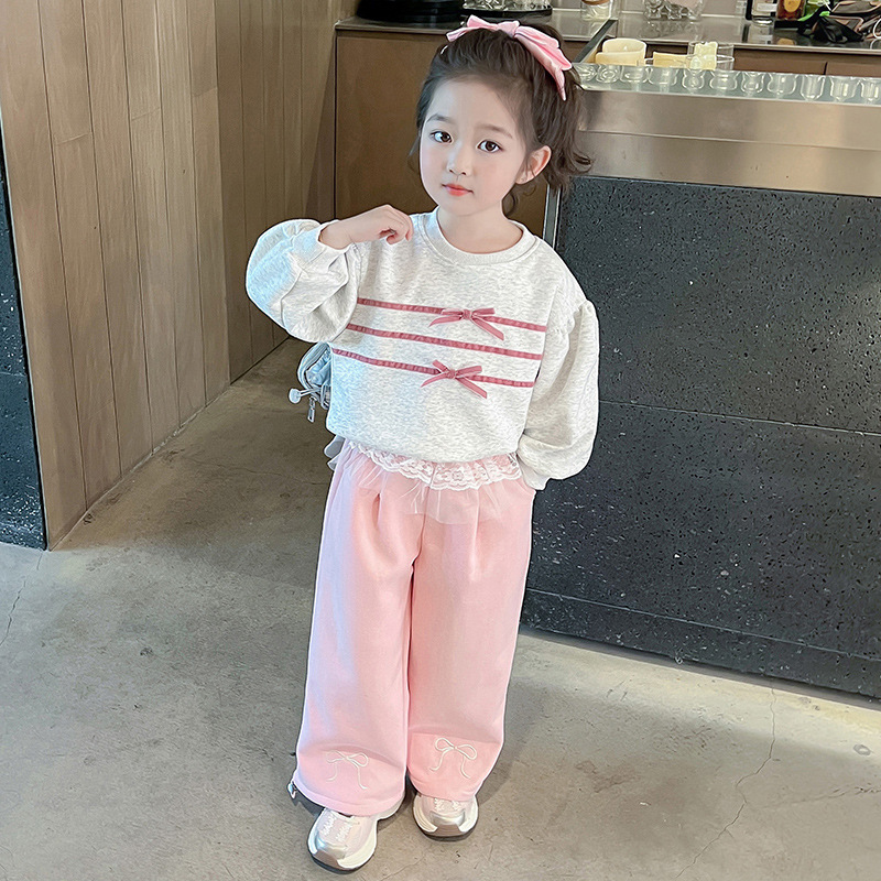 2025春新品★子供服　トップス+ズボン　セットアップ★90cm〜140cm 2色