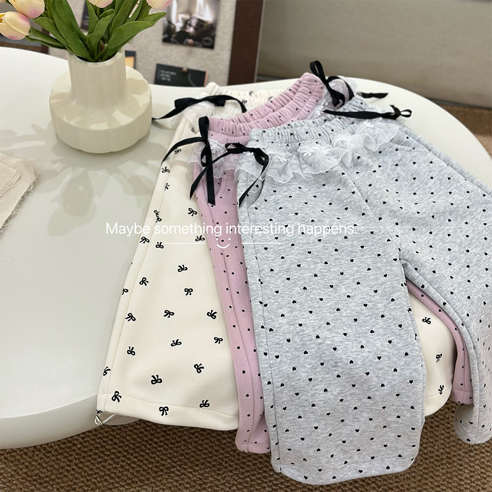 2025新入荷★子供服　ズボン★90cm〜150cm 3色