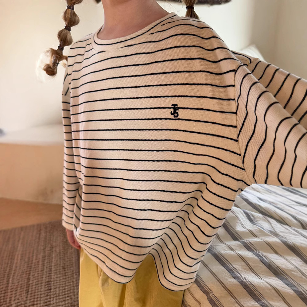 2025新品ZXR★子供服　トップス★90cm〜150cm