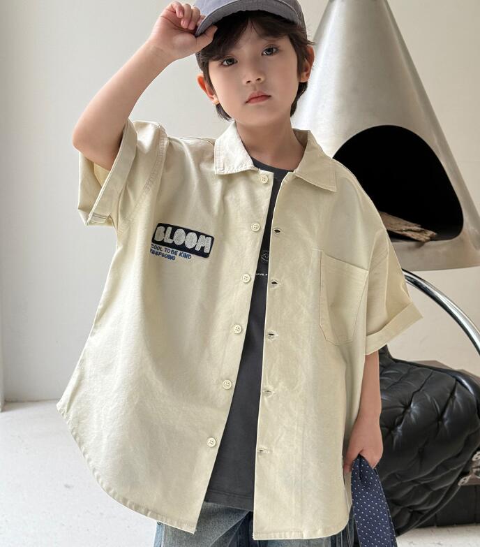 2025新作★子供服　トップス  　シャツ★100cm〜160cm 2色