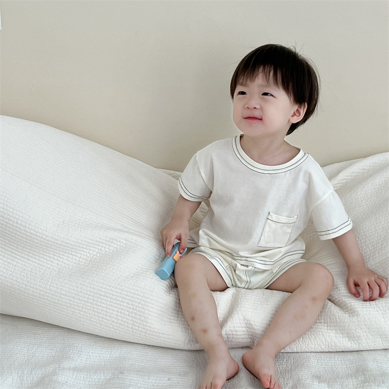 2025新品★子供服　セットアップ★73CM〜100cm 2色
