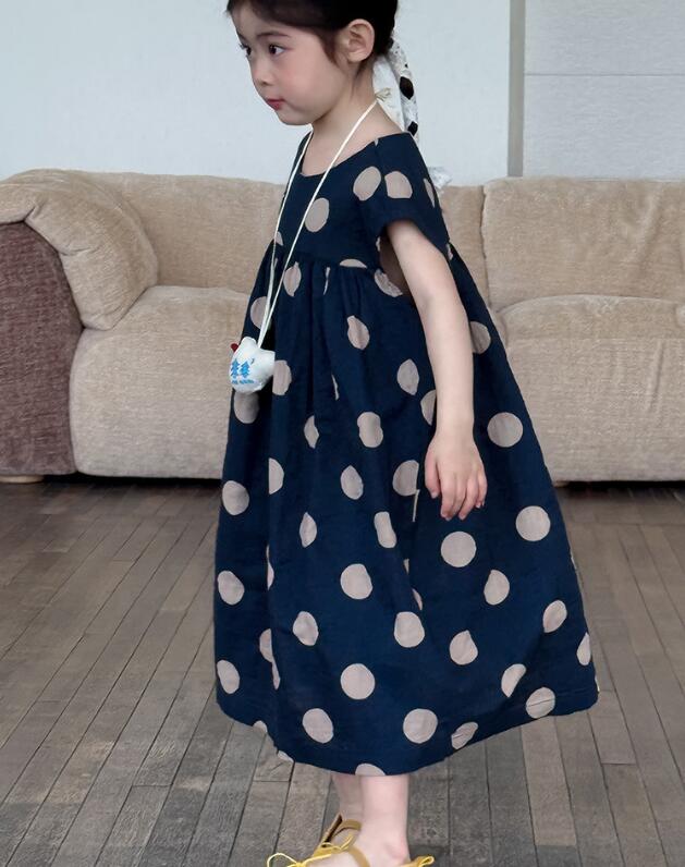 2025新品ZXR★子供服　ワンピース★90cm〜150cm 2色