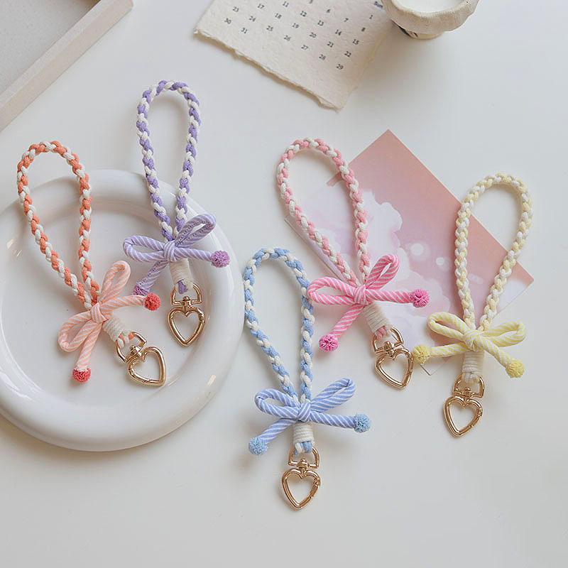 ★可愛いキーホルダー　装飾品★キーチェーン★5色