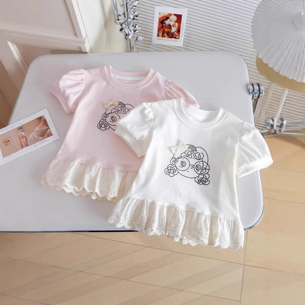 2025新作★子供服　トップス★90cm〜140cm 2色