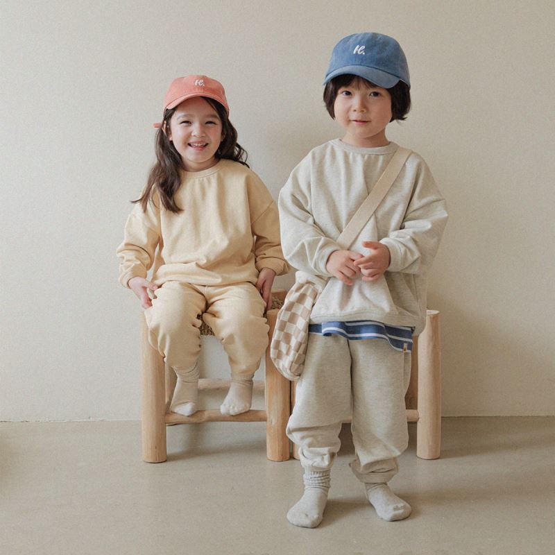 2025秋新品★子供服　セットアップ★90cm〜130cm 2色