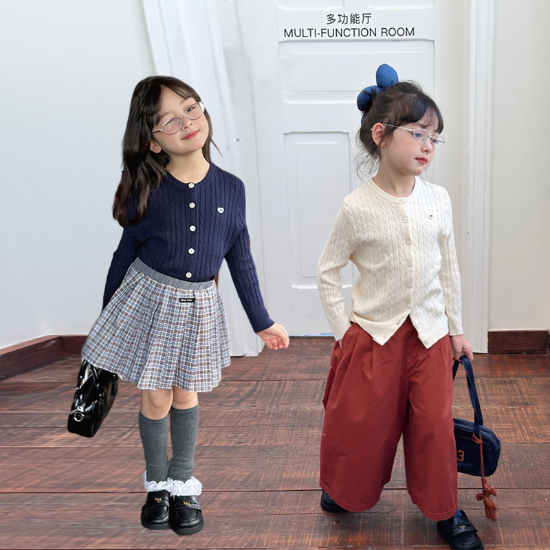 2025秋新品★子供服 　カーディガン★90cm〜150cm 2色