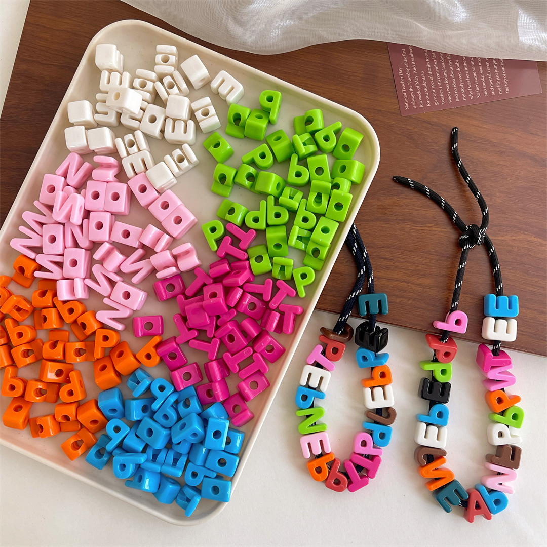 激安販売★芸DIY デコパーツ ★バラビーズ・アクセサリー部品・A~Z★9色