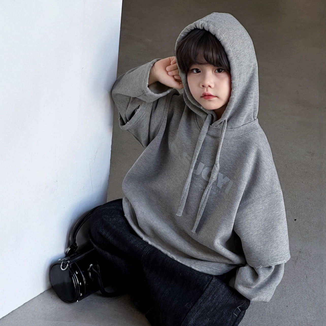 2025冬新品★子供服　パーカー　トップス★100cm〜160cm