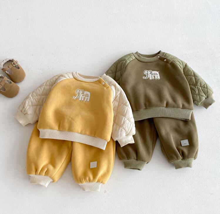 2025冬新品★子供服　セットアップ★73〜120 2色