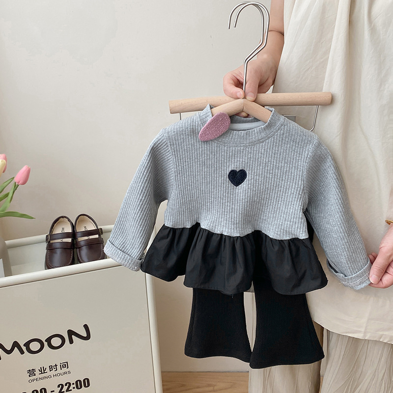 2026新作★子供服　トップス★80cm〜130cm 2色