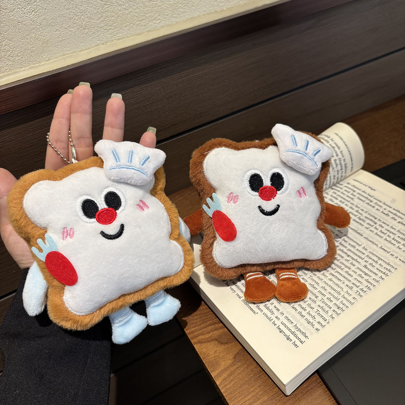 ★可愛いキーホルダー　装飾品★ぬいぐるみキーチェーン★バッグチャーム