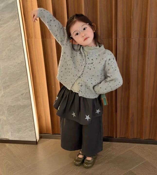2026秋冬新品★子供服 　カーディガン★90cm〜150cm 2色
